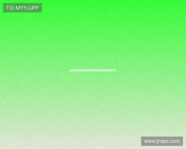 杨晨谈父亲影响称儿时因父爱走上足球路成功实现父辈未圆绿茵梦想